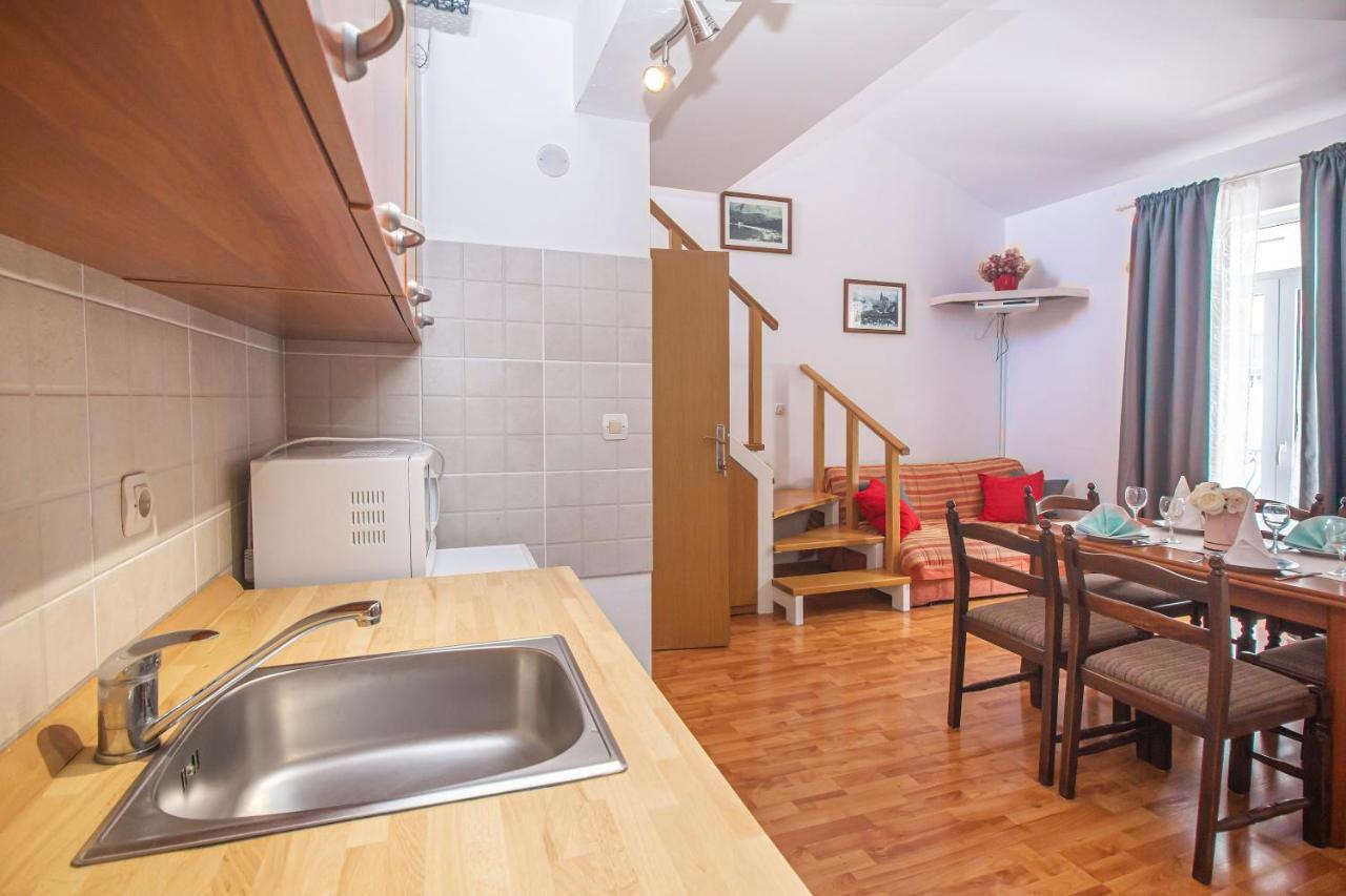 מאקרסקה Apartments Branka מראה חיצוני תמונה