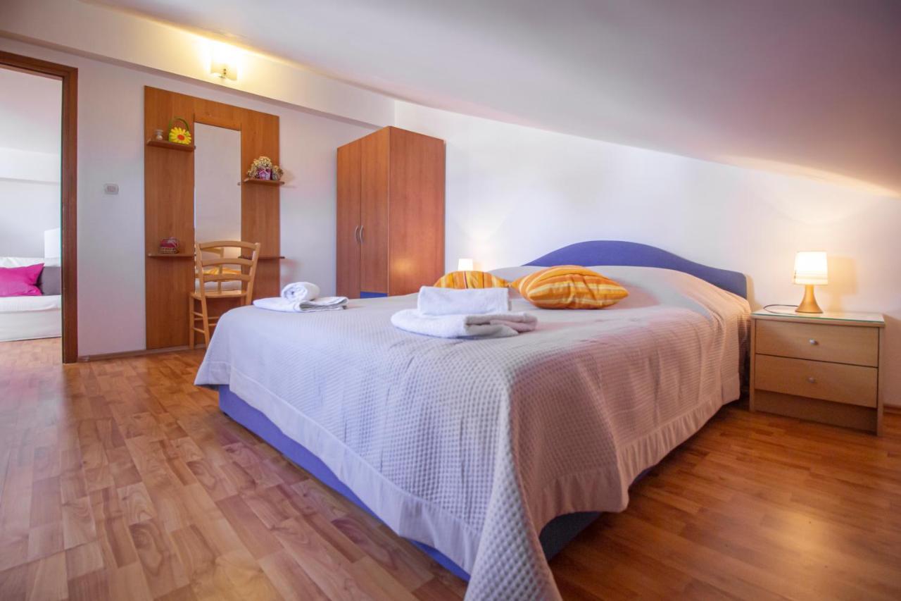מאקרסקה Apartments Branka מראה חיצוני תמונה